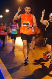 BIB: 210
                            <button type="button" onclick="openModal(17553835)" class="btn btn-primary btn-sm float-right btn-popup" data-toggle="modal" data-target=".modal-high-quality">
                        <i class="fas fa-shopping-cart"></i> Add to Cart
                    </button>
                                            <button type="button" onclick="isThisMe(17553835, true)" class="btn btn-success btn-sm float-right btn-popup btn-isme hidden" data-toggle="tooltip" data-placement="bottom" title="นี่คือรูปของคุณใช่ไหม คลิกที่นี่เพื่อเอาเข้าอัลบั้ม">
                        <i class="fas fa-plus"></i> Add to album
                    </button>
                    <button type="button" onclick="isThisMe(17553835, false)" class="btn btn-warning btn-sm float-right btn-popup btn-isnotme hidden">
                        <i class="fas fa-ban"></i> Remove from album
                    </button>