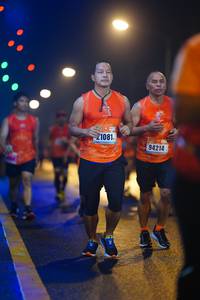 BIB: 21081, 94214
                            <button type="button" onclick="openModal(17553383)" class="btn btn-primary btn-sm float-right btn-popup" data-toggle="modal" data-target=".modal-high-quality">
                        <i class="fas fa-shopping-cart"></i> Add to Cart
                    </button>
                                            <button type="button" onclick="isThisMe(17553383, true)" class="btn btn-success btn-sm float-right btn-popup btn-isme hidden" data-toggle="tooltip" data-placement="bottom" title="นี่คือรูปของคุณใช่ไหม คลิกที่นี่เพื่อเอาเข้าอัลบั้ม">
                        <i class="fas fa-plus"></i> Add to album
                    </button>
                    <button type="button" onclick="isThisMe(17553383, false)" class="btn btn-warning btn-sm float-right btn-popup btn-isnotme hidden">
                        <i class="fas fa-ban"></i> Remove from album
                    </button>