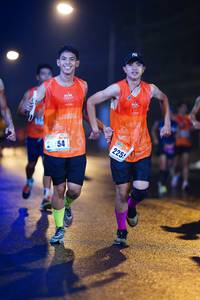 BIB: 225
                            <button type="button" onclick="openModal(17481664)" class="btn btn-primary btn-sm float-right btn-popup" data-toggle="modal" data-target=".modal-high-quality">
                        <i class="fas fa-shopping-cart"></i> Add to Cart
                    </button>
                                            <button type="button" onclick="isThisMe(17481664, true)" class="btn btn-success btn-sm float-right btn-popup btn-isme hidden" data-toggle="tooltip" data-placement="bottom" title="นี่คือรูปของคุณใช่ไหม คลิกที่นี่เพื่อเอาเข้าอัลบั้ม">
                        <i class="fas fa-plus"></i> Add to album
                    </button>
                    <button type="button" onclick="isThisMe(17481664, false)" class="btn btn-warning btn-sm float-right btn-popup btn-isnotme hidden">
                        <i class="fas fa-ban"></i> Remove from album
                    </button>