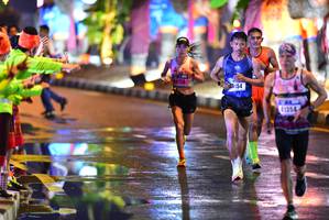 BIB: 0154, 41354
                            <button type="button" onclick="openModal(17432878)" class="btn btn-primary btn-sm float-right btn-popup" data-toggle="modal" data-target=".modal-high-quality">
                        <i class="fas fa-shopping-cart"></i> Add to Cart
                    </button>
                                            <button type="button" onclick="isThisMe(17432878, true)" class="btn btn-success btn-sm float-right btn-popup btn-isme hidden" data-toggle="tooltip" data-placement="bottom" title="นี่คือรูปของคุณใช่ไหม คลิกที่นี่เพื่อเอาเข้าอัลบั้ม">
                        <i class="fas fa-plus"></i> Add to album
                    </button>
                    <button type="button" onclick="isThisMe(17432878, false)" class="btn btn-warning btn-sm float-right btn-popup btn-isnotme hidden">
                        <i class="fas fa-ban"></i> Remove from album
                    </button>