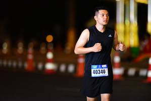 BIB: 40340
                            <button type="button" onclick="openModal(16467699)" class="btn btn-primary btn-sm float-right btn-popup" data-toggle="modal" data-target=".modal-high-quality">
                        <i class="fas fa-shopping-cart"></i> Add to Cart
                    </button>
                                            <button type="button" onclick="isThisMe(16467699, true)" class="btn btn-success btn-sm float-right btn-popup btn-isme hidden" data-toggle="tooltip" data-placement="bottom" title="นี่คือรูปของคุณใช่ไหม คลิกที่นี่เพื่อเอาเข้าอัลบั้ม">
                        <i class="fas fa-plus"></i> Add to album
                    </button>
                    <button type="button" onclick="isThisMe(16467699, false)" class="btn btn-warning btn-sm float-right btn-popup btn-isnotme hidden">
                        <i class="fas fa-ban"></i> Remove from album
                    </button>