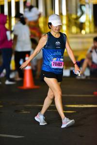 BIB: 70403
                            <button type="button" onclick="openModal(16541494)" class="btn btn-primary btn-sm float-right btn-popup" data-toggle="modal" data-target=".modal-high-quality">
                        <i class="fas fa-shopping-cart"></i> Add to Cart
                    </button>
                                            <button type="button" onclick="isThisMe(16541494, true)" class="btn btn-success btn-sm float-right btn-popup btn-isme hidden" data-toggle="tooltip" data-placement="bottom" title="นี่คือรูปของคุณใช่ไหม คลิกที่นี่เพื่อเอาเข้าอัลบั้ม">
                        <i class="fas fa-plus"></i> Add to album
                    </button>
                    <button type="button" onclick="isThisMe(16541494, false)" class="btn btn-warning btn-sm float-right btn-popup btn-isnotme hidden">
                        <i class="fas fa-ban"></i> Remove from album
                    </button>