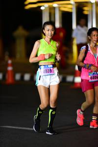 BIB: 4039, 4406
                            <button type="button" onclick="openModal(16465397)" class="btn btn-primary btn-sm float-right btn-popup" data-toggle="modal" data-target=".modal-high-quality">
                        <i class="fas fa-shopping-cart"></i> Add to Cart
                    </button>
                                            <button type="button" onclick="isThisMe(16465397, true)" class="btn btn-success btn-sm float-right btn-popup btn-isme hidden" data-toggle="tooltip" data-placement="bottom" title="นี่คือรูปของคุณใช่ไหม คลิกที่นี่เพื่อเอาเข้าอัลบั้ม">
                        <i class="fas fa-plus"></i> Add to album
                    </button>
                    <button type="button" onclick="isThisMe(16465397, false)" class="btn btn-warning btn-sm float-right btn-popup btn-isnotme hidden">
                        <i class="fas fa-ban"></i> Remove from album
                    </button>