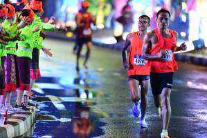 BIB: 091, 40781
                            <button type="button" onclick="openModal(17432085)" class="btn btn-primary btn-sm float-right btn-popup" data-toggle="modal" data-target=".modal-high-quality">
                        <i class="fas fa-shopping-cart"></i> Add to Cart
                    </button>
                                            <button type="button" onclick="isThisMe(17432085, true)" class="btn btn-success btn-sm float-right btn-popup btn-isme hidden" data-toggle="tooltip" data-placement="bottom" title="นี่คือรูปของคุณใช่ไหม คลิกที่นี่เพื่อเอาเข้าอัลบั้ม">
                        <i class="fas fa-plus"></i> Add to album
                    </button>
                    <button type="button" onclick="isThisMe(17432085, false)" class="btn btn-warning btn-sm float-right btn-popup btn-isnotme hidden">
                        <i class="fas fa-ban"></i> Remove from album
                    </button>