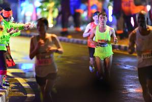 BIB: 150, 7194
                            <button type="button" onclick="openModal(17434522)" class="btn btn-primary btn-sm float-right btn-popup" data-toggle="modal" data-target=".modal-high-quality">
                        <i class="fas fa-shopping-cart"></i> Add to Cart
                    </button>
                                            <button type="button" onclick="isThisMe(17434522, true)" class="btn btn-success btn-sm float-right btn-popup btn-isme hidden" data-toggle="tooltip" data-placement="bottom" title="นี่คือรูปของคุณใช่ไหม คลิกที่นี่เพื่อเอาเข้าอัลบั้ม">
                        <i class="fas fa-plus"></i> Add to album
                    </button>
                    <button type="button" onclick="isThisMe(17434522, false)" class="btn btn-warning btn-sm float-right btn-popup btn-isnotme hidden">
                        <i class="fas fa-ban"></i> Remove from album
                    </button>