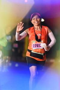 BIB: 27613, 
                            <button type="button" onclick="openModal(17655314)" class="btn btn-primary btn-sm float-right btn-popup" data-toggle="modal" data-target=".modal-high-quality">
                        <i class="fas fa-shopping-cart"></i> Add to Cart
                    </button>
                                            <button type="button" onclick="isThisMe(17655314, true)" class="btn btn-success btn-sm float-right btn-popup btn-isme hidden" data-toggle="tooltip" data-placement="bottom" title="นี่คือรูปของคุณใช่ไหม คลิกที่นี่เพื่อเอาเข้าอัลบั้ม">
                        <i class="fas fa-plus"></i> Add to album
                    </button>
                    <button type="button" onclick="isThisMe(17655314, false)" class="btn btn-warning btn-sm float-right btn-popup btn-isnotme hidden">
                        <i class="fas fa-ban"></i> Remove from album
                    </button>