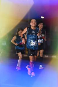 BIB: 4070, 42832
                            <button type="button" onclick="openModal(17649029)" class="btn btn-primary btn-sm float-right btn-popup" data-toggle="modal" data-target=".modal-high-quality">
                        <i class="fas fa-shopping-cart"></i> Add to Cart
                    </button>
                                            <button type="button" onclick="isThisMe(17649029, true)" class="btn btn-success btn-sm float-right btn-popup btn-isme hidden" data-toggle="tooltip" data-placement="bottom" title="นี่คือรูปของคุณใช่ไหม คลิกที่นี่เพื่อเอาเข้าอัลบั้ม">
                        <i class="fas fa-plus"></i> Add to album
                    </button>
                    <button type="button" onclick="isThisMe(17649029, false)" class="btn btn-warning btn-sm float-right btn-popup btn-isnotme hidden">
                        <i class="fas fa-ban"></i> Remove from album
                    </button>