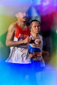 BIB: 2120
                            <button type="button" onclick="openModal(16970941)" class="btn btn-primary btn-sm float-right btn-popup" data-toggle="modal" data-target=".modal-high-quality">
                        <i class="fas fa-shopping-cart"></i> Add to Cart
                    </button>
                                            <button type="button" onclick="isThisMe(16970941, true)" class="btn btn-success btn-sm float-right btn-popup btn-isme hidden" data-toggle="tooltip" data-placement="bottom" title="นี่คือรูปของคุณใช่ไหม คลิกที่นี่เพื่อเอาเข้าอัลบั้ม">
                        <i class="fas fa-plus"></i> Add to album
                    </button>
                    <button type="button" onclick="isThisMe(16970941, false)" class="btn btn-warning btn-sm float-right btn-popup btn-isnotme hidden">
                        <i class="fas fa-ban"></i> Remove from album
                    </button>