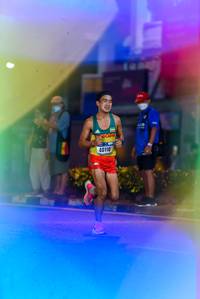 BIB: 40110
                            <button type="button" onclick="openModal(16885013)" class="btn btn-primary btn-sm float-right btn-popup" data-toggle="modal" data-target=".modal-high-quality">
                        <i class="fas fa-shopping-cart"></i> Add to Cart
                    </button>
                                            <button type="button" onclick="isThisMe(16885013, true)" class="btn btn-success btn-sm float-right btn-popup btn-isme hidden" data-toggle="tooltip" data-placement="bottom" title="นี่คือรูปของคุณใช่ไหม คลิกที่นี่เพื่อเอาเข้าอัลบั้ม">
                        <i class="fas fa-plus"></i> Add to album
                    </button>
                    <button type="button" onclick="isThisMe(16885013, false)" class="btn btn-warning btn-sm float-right btn-popup btn-isnotme hidden">
                        <i class="fas fa-ban"></i> Remove from album
                    </button>