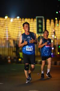 BIB: 44765, 42876
                            <button type="button" onclick="openModal(16627647)" class="btn btn-primary btn-sm float-right btn-popup" data-toggle="modal" data-target=".modal-high-quality">
                        <i class="fas fa-shopping-cart"></i> Add to Cart
                    </button>
                                            <button type="button" onclick="isThisMe(16627647, true)" class="btn btn-success btn-sm float-right btn-popup btn-isme hidden" data-toggle="tooltip" data-placement="bottom" title="นี่คือรูปของคุณใช่ไหม คลิกที่นี่เพื่อเอาเข้าอัลบั้ม">
                        <i class="fas fa-plus"></i> Add to album
                    </button>
                    <button type="button" onclick="isThisMe(16627647, false)" class="btn btn-warning btn-sm float-right btn-popup btn-isnotme hidden">
                        <i class="fas fa-ban"></i> Remove from album
                    </button>