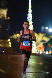 BIB: 41012
                            <button type="button" onclick="openModal(16178901)" class="btn btn-primary btn-sm float-right btn-popup" data-toggle="modal" data-target=".modal-high-quality">
                        <i class="fas fa-shopping-cart"></i> Add to Cart
                    </button>
                                            <button type="button" onclick="isThisMe(16178901, true)" class="btn btn-success btn-sm float-right btn-popup btn-isme hidden" data-toggle="tooltip" data-placement="bottom" title="นี่คือรูปของคุณใช่ไหม คลิกที่นี่เพื่อเอาเข้าอัลบั้ม">
                        <i class="fas fa-plus"></i> Add to album
                    </button>
                    <button type="button" onclick="isThisMe(16178901, false)" class="btn btn-warning btn-sm float-right btn-popup btn-isnotme hidden">
                        <i class="fas fa-ban"></i> Remove from album
                    </button>