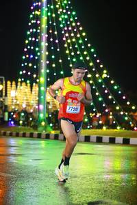 BIB: 77201
                            <button type="button" onclick="openModal(16181315)" class="btn btn-primary btn-sm float-right btn-popup" data-toggle="modal" data-target=".modal-high-quality">
                        <i class="fas fa-shopping-cart"></i> Add to Cart
                    </button>
                                            <button type="button" onclick="isThisMe(16181315, true)" class="btn btn-success btn-sm float-right btn-popup btn-isme hidden" data-toggle="tooltip" data-placement="bottom" title="นี่คือรูปของคุณใช่ไหม คลิกที่นี่เพื่อเอาเข้าอัลบั้ม">
                        <i class="fas fa-plus"></i> Add to album
                    </button>
                    <button type="button" onclick="isThisMe(16181315, false)" class="btn btn-warning btn-sm float-right btn-popup btn-isnotme hidden">
                        <i class="fas fa-ban"></i> Remove from album
                    </button>