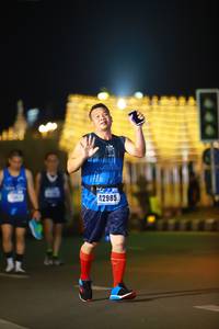 BIB: 42985
                            <button type="button" onclick="openModal(16693588)" class="btn btn-primary btn-sm float-right btn-popup" data-toggle="modal" data-target=".modal-high-quality">
                        <i class="fas fa-shopping-cart"></i> Add to Cart
                    </button>
                                            <button type="button" onclick="isThisMe(16693588, true)" class="btn btn-success btn-sm float-right btn-popup btn-isme hidden" data-toggle="tooltip" data-placement="bottom" title="นี่คือรูปของคุณใช่ไหม คลิกที่นี่เพื่อเอาเข้าอัลบั้ม">
                        <i class="fas fa-plus"></i> Add to album
                    </button>
                    <button type="button" onclick="isThisMe(16693588, false)" class="btn btn-warning btn-sm float-right btn-popup btn-isnotme hidden">
                        <i class="fas fa-ban"></i> Remove from album
                    </button>