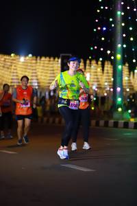 BIB: 263, 2700
                            <button type="button" onclick="openModal(16513999)" class="btn btn-primary btn-sm float-right btn-popup" data-toggle="modal" data-target=".modal-high-quality">
                        <i class="fas fa-shopping-cart"></i> Add to Cart
                    </button>
                                            <button type="button" onclick="isThisMe(16513999, true)" class="btn btn-success btn-sm float-right btn-popup btn-isme hidden" data-toggle="tooltip" data-placement="bottom" title="นี่คือรูปของคุณใช่ไหม คลิกที่นี่เพื่อเอาเข้าอัลบั้ม">
                        <i class="fas fa-plus"></i> Add to album
                    </button>
                    <button type="button" onclick="isThisMe(16513999, false)" class="btn btn-warning btn-sm float-right btn-popup btn-isnotme hidden">
                        <i class="fas fa-ban"></i> Remove from album
                    </button>