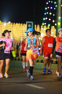 BIB: 1126, 26626, 25299
                            <button type="button" onclick="openModal(16541557)" class="btn btn-primary btn-sm float-right btn-popup" data-toggle="modal" data-target=".modal-high-quality">
                        <i class="fas fa-shopping-cart"></i> Add to Cart
                    </button>
                                            <button type="button" onclick="isThisMe(16541557, true)" class="btn btn-success btn-sm float-right btn-popup btn-isme hidden" data-toggle="tooltip" data-placement="bottom" title="นี่คือรูปของคุณใช่ไหม คลิกที่นี่เพื่อเอาเข้าอัลบั้ม">
                        <i class="fas fa-plus"></i> Add to album
                    </button>
                    <button type="button" onclick="isThisMe(16541557, false)" class="btn btn-warning btn-sm float-right btn-popup btn-isnotme hidden">
                        <i class="fas fa-ban"></i> Remove from album
                    </button>