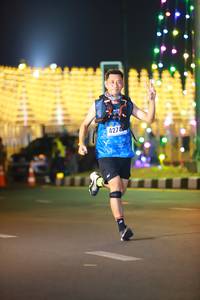 BIB: 4274
                            <button type="button" onclick="openModal(16748565)" class="btn btn-primary btn-sm float-right btn-popup" data-toggle="modal" data-target=".modal-high-quality">
                        <i class="fas fa-shopping-cart"></i> Add to Cart
                    </button>
                                            <button type="button" onclick="isThisMe(16748565, true)" class="btn btn-success btn-sm float-right btn-popup btn-isme hidden" data-toggle="tooltip" data-placement="bottom" title="นี่คือรูปของคุณใช่ไหม คลิกที่นี่เพื่อเอาเข้าอัลบั้ม">
                        <i class="fas fa-plus"></i> Add to album
                    </button>
                    <button type="button" onclick="isThisMe(16748565, false)" class="btn btn-warning btn-sm float-right btn-popup btn-isnotme hidden">
                        <i class="fas fa-ban"></i> Remove from album
                    </button>