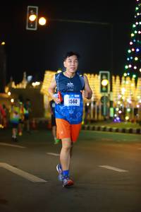 BIB: 1560
                            <button type="button" onclick="openModal(16541878)" class="btn btn-primary btn-sm float-right btn-popup" data-toggle="modal" data-target=".modal-high-quality">
                        <i class="fas fa-shopping-cart"></i> Add to Cart
                    </button>
                                            <button type="button" onclick="isThisMe(16541878, true)" class="btn btn-success btn-sm float-right btn-popup btn-isme hidden" data-toggle="tooltip" data-placement="bottom" title="นี่คือรูปของคุณใช่ไหม คลิกที่นี่เพื่อเอาเข้าอัลบั้ม">
                        <i class="fas fa-plus"></i> Add to album
                    </button>
                    <button type="button" onclick="isThisMe(16541878, false)" class="btn btn-warning btn-sm float-right btn-popup btn-isnotme hidden">
                        <i class="fas fa-ban"></i> Remove from album
                    </button>
