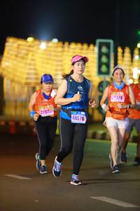 BIB: 378, 27073, 44576
                            <button type="button" onclick="openModal(16550219)" class="btn btn-primary btn-sm float-right btn-popup" data-toggle="modal" data-target=".modal-high-quality">
                        <i class="fas fa-shopping-cart"></i> Add to Cart
                    </button>
                                            <button type="button" onclick="isThisMe(16550219, true)" class="btn btn-success btn-sm float-right btn-popup btn-isme hidden" data-toggle="tooltip" data-placement="bottom" title="นี่คือรูปของคุณใช่ไหม คลิกที่นี่เพื่อเอาเข้าอัลบั้ม">
                        <i class="fas fa-plus"></i> Add to album
                    </button>
                    <button type="button" onclick="isThisMe(16550219, false)" class="btn btn-warning btn-sm float-right btn-popup btn-isnotme hidden">
                        <i class="fas fa-ban"></i> Remove from album
                    </button>