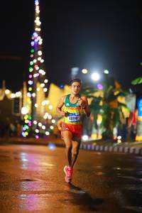 BIB: 40110
                            <button type="button" onclick="openModal(16178924)" class="btn btn-primary btn-sm float-right btn-popup" data-toggle="modal" data-target=".modal-high-quality">
                        <i class="fas fa-shopping-cart"></i> Add to Cart
                    </button>
                                            <button type="button" onclick="isThisMe(16178924, true)" class="btn btn-success btn-sm float-right btn-popup btn-isme hidden" data-toggle="tooltip" data-placement="bottom" title="นี่คือรูปของคุณใช่ไหม คลิกที่นี่เพื่อเอาเข้าอัลบั้ม">
                        <i class="fas fa-plus"></i> Add to album
                    </button>
                    <button type="button" onclick="isThisMe(16178924, false)" class="btn btn-warning btn-sm float-right btn-popup btn-isnotme hidden">
                        <i class="fas fa-ban"></i> Remove from album
                    </button>