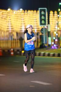 BIB: 4220
                            <button type="button" onclick="openModal(16746379)" class="btn btn-primary btn-sm float-right btn-popup" data-toggle="modal" data-target=".modal-high-quality">
                        <i class="fas fa-shopping-cart"></i> Add to Cart
                    </button>
                                            <button type="button" onclick="isThisMe(16746379, true)" class="btn btn-success btn-sm float-right btn-popup btn-isme hidden" data-toggle="tooltip" data-placement="bottom" title="นี่คือรูปของคุณใช่ไหม คลิกที่นี่เพื่อเอาเข้าอัลบั้ม">
                        <i class="fas fa-plus"></i> Add to album
                    </button>
                    <button type="button" onclick="isThisMe(16746379, false)" class="btn btn-warning btn-sm float-right btn-popup btn-isnotme hidden">
                        <i class="fas fa-ban"></i> Remove from album
                    </button>