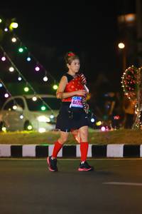 BIB: 4477
                            <button type="button" onclick="openModal(16750807)" class="btn btn-primary btn-sm float-right btn-popup" data-toggle="modal" data-target=".modal-high-quality">
                        <i class="fas fa-shopping-cart"></i> Add to Cart
                    </button>
                                            <button type="button" onclick="isThisMe(16750807, true)" class="btn btn-success btn-sm float-right btn-popup btn-isme hidden" data-toggle="tooltip" data-placement="bottom" title="นี่คือรูปของคุณใช่ไหม คลิกที่นี่เพื่อเอาเข้าอัลบั้ม">
                        <i class="fas fa-plus"></i> Add to album
                    </button>
                    <button type="button" onclick="isThisMe(16750807, false)" class="btn btn-warning btn-sm float-right btn-popup btn-isnotme hidden">
                        <i class="fas fa-ban"></i> Remove from album
                    </button>