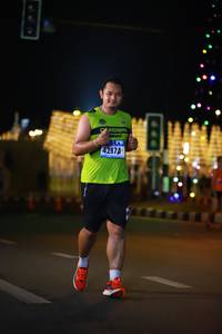 BIB: 4287, 
                            <button type="button" onclick="openModal(16513306)" class="btn btn-primary btn-sm float-right btn-popup" data-toggle="modal" data-target=".modal-high-quality">
                        <i class="fas fa-shopping-cart"></i> Add to Cart
                    </button>
                                            <button type="button" onclick="isThisMe(16513306, true)" class="btn btn-success btn-sm float-right btn-popup btn-isme hidden" data-toggle="tooltip" data-placement="bottom" title="นี่คือรูปของคุณใช่ไหม คลิกที่นี่เพื่อเอาเข้าอัลบั้ม">
                        <i class="fas fa-plus"></i> Add to album
                    </button>
                    <button type="button" onclick="isThisMe(16513306, false)" class="btn btn-warning btn-sm float-right btn-popup btn-isnotme hidden">
                        <i class="fas fa-ban"></i> Remove from album
                    </button>