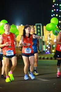 BIB: 418
                            <button type="button" onclick="openModal(16701124)" class="btn btn-primary btn-sm float-right btn-popup" data-toggle="modal" data-target=".modal-high-quality">
                        <i class="fas fa-shopping-cart"></i> Add to Cart
                    </button>
                                            <button type="button" onclick="isThisMe(16701124, true)" class="btn btn-success btn-sm float-right btn-popup btn-isme hidden" data-toggle="tooltip" data-placement="bottom" title="นี่คือรูปของคุณใช่ไหม คลิกที่นี่เพื่อเอาเข้าอัลบั้ม">
                        <i class="fas fa-plus"></i> Add to album
                    </button>
                    <button type="button" onclick="isThisMe(16701124, false)" class="btn btn-warning btn-sm float-right btn-popup btn-isnotme hidden">
                        <i class="fas fa-ban"></i> Remove from album
                    </button>