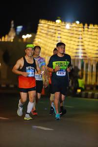 BIB: 41824, 3325, 0659
                            <button type="button" onclick="openModal(16586334)" class="btn btn-primary btn-sm float-right btn-popup" data-toggle="modal" data-target=".modal-high-quality">
                        <i class="fas fa-shopping-cart"></i> Add to Cart
                    </button>
                                            <button type="button" onclick="isThisMe(16586334, true)" class="btn btn-success btn-sm float-right btn-popup btn-isme hidden" data-toggle="tooltip" data-placement="bottom" title="นี่คือรูปของคุณใช่ไหม คลิกที่นี่เพื่อเอาเข้าอัลบั้ม">
                        <i class="fas fa-plus"></i> Add to album
                    </button>
                    <button type="button" onclick="isThisMe(16586334, false)" class="btn btn-warning btn-sm float-right btn-popup btn-isnotme hidden">
                        <i class="fas fa-ban"></i> Remove from album
                    </button>