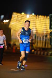 BIB: 41009
                            <button type="button" onclick="openModal(16588304)" class="btn btn-primary btn-sm float-right btn-popup" data-toggle="modal" data-target=".modal-high-quality">
                        <i class="fas fa-shopping-cart"></i> Add to Cart
                    </button>
                                            <button type="button" onclick="isThisMe(16588304, true)" class="btn btn-success btn-sm float-right btn-popup btn-isme hidden" data-toggle="tooltip" data-placement="bottom" title="นี่คือรูปของคุณใช่ไหม คลิกที่นี่เพื่อเอาเข้าอัลบั้ม">
                        <i class="fas fa-plus"></i> Add to album
                    </button>
                    <button type="button" onclick="isThisMe(16588304, false)" class="btn btn-warning btn-sm float-right btn-popup btn-isnotme hidden">
                        <i class="fas fa-ban"></i> Remove from album
                    </button>