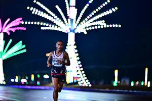 BIB: 4006
                            <button type="button" onclick="openModal(17068017)" class="btn btn-primary btn-sm float-right btn-popup" data-toggle="modal" data-target=".modal-high-quality">
                        <i class="fas fa-shopping-cart"></i> Add to Cart
                    </button>
                                            <button type="button" onclick="isThisMe(17068017, true)" class="btn btn-success btn-sm float-right btn-popup btn-isme hidden" data-toggle="tooltip" data-placement="bottom" title="นี่คือรูปของคุณใช่ไหม คลิกที่นี่เพื่อเอาเข้าอัลบั้ม">
                        <i class="fas fa-plus"></i> Add to album
                    </button>
                    <button type="button" onclick="isThisMe(17068017, false)" class="btn btn-warning btn-sm float-right btn-popup btn-isnotme hidden">
                        <i class="fas fa-ban"></i> Remove from album
                    </button>