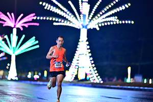 BIB: 405
                            <button type="button" onclick="openModal(17068494)" class="btn btn-primary btn-sm float-right btn-popup" data-toggle="modal" data-target=".modal-high-quality">
                        <i class="fas fa-shopping-cart"></i> Add to Cart
                    </button>
                                            <button type="button" onclick="isThisMe(17068494, true)" class="btn btn-success btn-sm float-right btn-popup btn-isme hidden" data-toggle="tooltip" data-placement="bottom" title="นี่คือรูปของคุณใช่ไหม คลิกที่นี่เพื่อเอาเข้าอัลบั้ม">
                        <i class="fas fa-plus"></i> Add to album
                    </button>
                    <button type="button" onclick="isThisMe(17068494, false)" class="btn btn-warning btn-sm float-right btn-popup btn-isnotme hidden">
                        <i class="fas fa-ban"></i> Remove from album
                    </button>