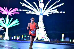 BIB: 4059
                            <button type="button" onclick="openModal(17068532)" class="btn btn-primary btn-sm float-right btn-popup" data-toggle="modal" data-target=".modal-high-quality">
                        <i class="fas fa-shopping-cart"></i> Add to Cart
                    </button>
                                            <button type="button" onclick="isThisMe(17068532, true)" class="btn btn-success btn-sm float-right btn-popup btn-isme hidden" data-toggle="tooltip" data-placement="bottom" title="นี่คือรูปของคุณใช่ไหม คลิกที่นี่เพื่อเอาเข้าอัลบั้ม">
                        <i class="fas fa-plus"></i> Add to album
                    </button>
                    <button type="button" onclick="isThisMe(17068532, false)" class="btn btn-warning btn-sm float-right btn-popup btn-isnotme hidden">
                        <i class="fas fa-ban"></i> Remove from album
                    </button>