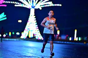 BIB: 324
                            <button type="button" onclick="openModal(18033998)" class="btn btn-primary btn-sm float-right btn-popup" data-toggle="modal" data-target=".modal-high-quality">
                        <i class="fas fa-shopping-cart"></i> Add to Cart
                    </button>
                                            <button type="button" onclick="isThisMe(18033998, true)" class="btn btn-success btn-sm float-right btn-popup btn-isme hidden" data-toggle="tooltip" data-placement="bottom" title="นี่คือรูปของคุณใช่ไหม คลิกที่นี่เพื่อเอาเข้าอัลบั้ม">
                        <i class="fas fa-plus"></i> Add to album
                    </button>
                    <button type="button" onclick="isThisMe(18033998, false)" class="btn btn-warning btn-sm float-right btn-popup btn-isnotme hidden">
                        <i class="fas fa-ban"></i> Remove from album
                    </button>