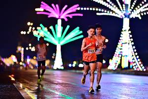 BIB: 2142, 1328
                            <button type="button" onclick="openModal(18032832)" class="btn btn-primary btn-sm float-right btn-popup" data-toggle="modal" data-target=".modal-high-quality">
                        <i class="fas fa-shopping-cart"></i> Add to Cart
                    </button>
                                            <button type="button" onclick="isThisMe(18032832, true)" class="btn btn-success btn-sm float-right btn-popup btn-isme hidden" data-toggle="tooltip" data-placement="bottom" title="นี่คือรูปของคุณใช่ไหม คลิกที่นี่เพื่อเอาเข้าอัลบั้ม">
                        <i class="fas fa-plus"></i> Add to album
                    </button>
                    <button type="button" onclick="isThisMe(18032832, false)" class="btn btn-warning btn-sm float-right btn-popup btn-isnotme hidden">
                        <i class="fas fa-ban"></i> Remove from album
                    </button>