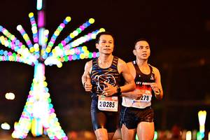 BIB: 279, 20285
                            <button type="button" onclick="openModal(18022988)" class="btn btn-primary btn-sm float-right btn-popup" data-toggle="modal" data-target=".modal-high-quality">
                        <i class="fas fa-shopping-cart"></i> Add to Cart
                    </button>
                                            <button type="button" onclick="isThisMe(18022988, true)" class="btn btn-success btn-sm float-right btn-popup btn-isme hidden" data-toggle="tooltip" data-placement="bottom" title="นี่คือรูปของคุณใช่ไหม คลิกที่นี่เพื่อเอาเข้าอัลบั้ม">
                        <i class="fas fa-plus"></i> Add to album
                    </button>
                    <button type="button" onclick="isThisMe(18022988, false)" class="btn btn-warning btn-sm float-right btn-popup btn-isnotme hidden">
                        <i class="fas fa-ban"></i> Remove from album
                    </button>