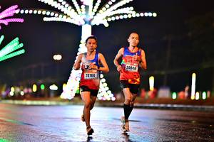 BIB: 20046, 20164
                            <button type="button" onclick="openModal(18023109)" class="btn btn-primary btn-sm float-right btn-popup" data-toggle="modal" data-target=".modal-high-quality">
                        <i class="fas fa-shopping-cart"></i> Add to Cart
                    </button>
                                            <button type="button" onclick="isThisMe(18023109, true)" class="btn btn-success btn-sm float-right btn-popup btn-isme hidden" data-toggle="tooltip" data-placement="bottom" title="นี่คือรูปของคุณใช่ไหม คลิกที่นี่เพื่อเอาเข้าอัลบั้ม">
                        <i class="fas fa-plus"></i> Add to album
                    </button>
                    <button type="button" onclick="isThisMe(18023109, false)" class="btn btn-warning btn-sm float-right btn-popup btn-isnotme hidden">
                        <i class="fas fa-ban"></i> Remove from album
                    </button>
