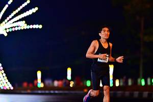BIB: 40302
                            <button type="button" onclick="openModal(18032672)" class="btn btn-primary btn-sm float-right btn-popup" data-toggle="modal" data-target=".modal-high-quality">
                        <i class="fas fa-shopping-cart"></i> Add to Cart
                    </button>
                                            <button type="button" onclick="isThisMe(18032672, true)" class="btn btn-success btn-sm float-right btn-popup btn-isme hidden" data-toggle="tooltip" data-placement="bottom" title="นี่คือรูปของคุณใช่ไหม คลิกที่นี่เพื่อเอาเข้าอัลบั้ม">
                        <i class="fas fa-plus"></i> Add to album
                    </button>
                    <button type="button" onclick="isThisMe(18032672, false)" class="btn btn-warning btn-sm float-right btn-popup btn-isnotme hidden">
                        <i class="fas fa-ban"></i> Remove from album
                    </button>
