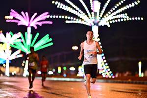 BIB: 214
                            <button type="button" onclick="openModal(17112779)" class="btn btn-primary btn-sm float-right btn-popup" data-toggle="modal" data-target=".modal-high-quality">
                        <i class="fas fa-shopping-cart"></i> Add to Cart
                    </button>
                                            <button type="button" onclick="isThisMe(17112779, true)" class="btn btn-success btn-sm float-right btn-popup btn-isme hidden" data-toggle="tooltip" data-placement="bottom" title="นี่คือรูปของคุณใช่ไหม คลิกที่นี่เพื่อเอาเข้าอัลบั้ม">
                        <i class="fas fa-plus"></i> Add to album
                    </button>
                    <button type="button" onclick="isThisMe(17112779, false)" class="btn btn-warning btn-sm float-right btn-popup btn-isnotme hidden">
                        <i class="fas fa-ban"></i> Remove from album
                    </button>