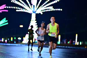 BIB: 21722
                            <button type="button" onclick="openModal(17120808)" class="btn btn-primary btn-sm float-right btn-popup" data-toggle="modal" data-target=".modal-high-quality">
                        <i class="fas fa-shopping-cart"></i> Add to Cart
                    </button>
                                            <button type="button" onclick="isThisMe(17120808, true)" class="btn btn-success btn-sm float-right btn-popup btn-isme hidden" data-toggle="tooltip" data-placement="bottom" title="นี่คือรูปของคุณใช่ไหม คลิกที่นี่เพื่อเอาเข้าอัลบั้ม">
                        <i class="fas fa-plus"></i> Add to album
                    </button>
                    <button type="button" onclick="isThisMe(17120808, false)" class="btn btn-warning btn-sm float-right btn-popup btn-isnotme hidden">
                        <i class="fas fa-ban"></i> Remove from album
                    </button>