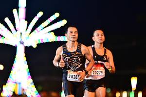 BIB: 20279, 20285
                            <button type="button" onclick="openModal(17114516)" class="btn btn-primary btn-sm float-right btn-popup" data-toggle="modal" data-target=".modal-high-quality">
                        <i class="fas fa-shopping-cart"></i> Add to Cart
                    </button>
                                            <button type="button" onclick="isThisMe(17114516, true)" class="btn btn-success btn-sm float-right btn-popup btn-isme hidden" data-toggle="tooltip" data-placement="bottom" title="นี่คือรูปของคุณใช่ไหม คลิกที่นี่เพื่อเอาเข้าอัลบั้ม">
                        <i class="fas fa-plus"></i> Add to album
                    </button>
                    <button type="button" onclick="isThisMe(17114516, false)" class="btn btn-warning btn-sm float-right btn-popup btn-isnotme hidden">
                        <i class="fas fa-ban"></i> Remove from album
                    </button>