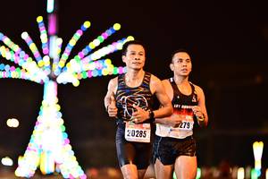BIB: 279, 20285
                            <button type="button" onclick="openModal(17114509)" class="btn btn-primary btn-sm float-right btn-popup" data-toggle="modal" data-target=".modal-high-quality">
                        <i class="fas fa-shopping-cart"></i> Add to Cart
                    </button>
                                            <button type="button" onclick="isThisMe(17114509, true)" class="btn btn-success btn-sm float-right btn-popup btn-isme hidden" data-toggle="tooltip" data-placement="bottom" title="นี่คือรูปของคุณใช่ไหม คลิกที่นี่เพื่อเอาเข้าอัลบั้ม">
                        <i class="fas fa-plus"></i> Add to album
                    </button>
                    <button type="button" onclick="isThisMe(17114509, false)" class="btn btn-warning btn-sm float-right btn-popup btn-isnotme hidden">
                        <i class="fas fa-ban"></i> Remove from album
                    </button>