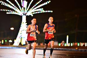 BIB: 20046, 20164
                            <button type="button" onclick="openModal(17115456)" class="btn btn-primary btn-sm float-right btn-popup" data-toggle="modal" data-target=".modal-high-quality">
                        <i class="fas fa-shopping-cart"></i> Add to Cart
                    </button>
                                            <button type="button" onclick="isThisMe(17115456, true)" class="btn btn-success btn-sm float-right btn-popup btn-isme hidden" data-toggle="tooltip" data-placement="bottom" title="นี่คือรูปของคุณใช่ไหม คลิกที่นี่เพื่อเอาเข้าอัลบั้ม">
                        <i class="fas fa-plus"></i> Add to album
                    </button>
                    <button type="button" onclick="isThisMe(17115456, false)" class="btn btn-warning btn-sm float-right btn-popup btn-isnotme hidden">
                        <i class="fas fa-ban"></i> Remove from album
                    </button>