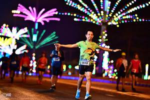 BIB: 40353
                            <button type="button" onclick="openModal(18119246)" class="btn btn-primary btn-sm float-right btn-popup" data-toggle="modal" data-target=".modal-high-quality">
                        <i class="fas fa-shopping-cart"></i> Add to Cart
                    </button>
                                            <button type="button" onclick="isThisMe(18119246, true)" class="btn btn-success btn-sm float-right btn-popup btn-isme hidden" data-toggle="tooltip" data-placement="bottom" title="นี่คือรูปของคุณใช่ไหม คลิกที่นี่เพื่อเอาเข้าอัลบั้ม">
                        <i class="fas fa-plus"></i> Add to album
                    </button>
                    <button type="button" onclick="isThisMe(18119246, false)" class="btn btn-warning btn-sm float-right btn-popup btn-isnotme hidden">
                        <i class="fas fa-ban"></i> Remove from album
                    </button>