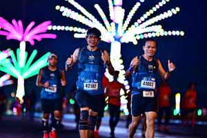 BIB: 41003, 42185
                            <button type="button" onclick="openModal(18115197)" class="btn btn-primary btn-sm float-right btn-popup" data-toggle="modal" data-target=".modal-high-quality">
                        <i class="fas fa-shopping-cart"></i> Add to Cart
                    </button>
                                            <button type="button" onclick="isThisMe(18115197, true)" class="btn btn-success btn-sm float-right btn-popup btn-isme hidden" data-toggle="tooltip" data-placement="bottom" title="นี่คือรูปของคุณใช่ไหม คลิกที่นี่เพื่อเอาเข้าอัลบั้ม">
                        <i class="fas fa-plus"></i> Add to album
                    </button>
                    <button type="button" onclick="isThisMe(18115197, false)" class="btn btn-warning btn-sm float-right btn-popup btn-isnotme hidden">
                        <i class="fas fa-ban"></i> Remove from album
                    </button>