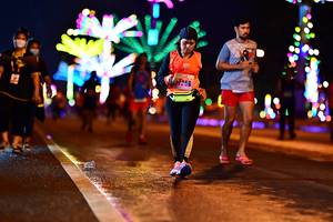 BIB: 256
                            <button type="button" onclick="openModal(18116570)" class="btn btn-primary btn-sm float-right btn-popup" data-toggle="modal" data-target=".modal-high-quality">
                        <i class="fas fa-shopping-cart"></i> Add to Cart
                    </button>
                                            <button type="button" onclick="isThisMe(18116570, true)" class="btn btn-success btn-sm float-right btn-popup btn-isme hidden" data-toggle="tooltip" data-placement="bottom" title="นี่คือรูปของคุณใช่ไหม คลิกที่นี่เพื่อเอาเข้าอัลบั้ม">
                        <i class="fas fa-plus"></i> Add to album
                    </button>
                    <button type="button" onclick="isThisMe(18116570, false)" class="btn btn-warning btn-sm float-right btn-popup btn-isnotme hidden">
                        <i class="fas fa-ban"></i> Remove from album
                    </button>