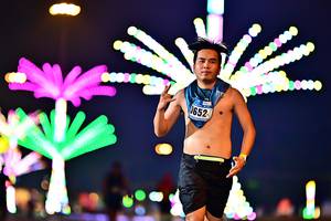 BIB: 652
                            <button type="button" onclick="openModal(18120633)" class="btn btn-primary btn-sm float-right btn-popup" data-toggle="modal" data-target=".modal-high-quality">
                        <i class="fas fa-shopping-cart"></i> Add to Cart
                    </button>
                                            <button type="button" onclick="isThisMe(18120633, true)" class="btn btn-success btn-sm float-right btn-popup btn-isme hidden" data-toggle="tooltip" data-placement="bottom" title="นี่คือรูปของคุณใช่ไหม คลิกที่นี่เพื่อเอาเข้าอัลบั้ม">
                        <i class="fas fa-plus"></i> Add to album
                    </button>
                    <button type="button" onclick="isThisMe(18120633, false)" class="btn btn-warning btn-sm float-right btn-popup btn-isnotme hidden">
                        <i class="fas fa-ban"></i> Remove from album
                    </button>