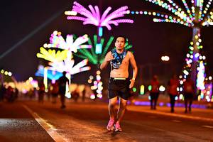 BIB: 0652
                            <button type="button" onclick="openModal(18120588)" class="btn btn-primary btn-sm float-right btn-popup" data-toggle="modal" data-target=".modal-high-quality">
                        <i class="fas fa-shopping-cart"></i> Add to Cart
                    </button>
                                            <button type="button" onclick="isThisMe(18120588, true)" class="btn btn-success btn-sm float-right btn-popup btn-isme hidden" data-toggle="tooltip" data-placement="bottom" title="นี่คือรูปของคุณใช่ไหม คลิกที่นี่เพื่อเอาเข้าอัลบั้ม">
                        <i class="fas fa-plus"></i> Add to album
                    </button>
                    <button type="button" onclick="isThisMe(18120588, false)" class="btn btn-warning btn-sm float-right btn-popup btn-isnotme hidden">
                        <i class="fas fa-ban"></i> Remove from album
                    </button>