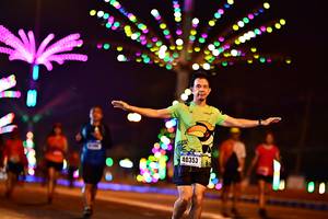 BIB: 40353
                            <button type="button" onclick="openModal(18119255)" class="btn btn-primary btn-sm float-right btn-popup" data-toggle="modal" data-target=".modal-high-quality">
                        <i class="fas fa-shopping-cart"></i> Add to Cart
                    </button>
                                            <button type="button" onclick="isThisMe(18119255, true)" class="btn btn-success btn-sm float-right btn-popup btn-isme hidden" data-toggle="tooltip" data-placement="bottom" title="นี่คือรูปของคุณใช่ไหม คลิกที่นี่เพื่อเอาเข้าอัลบั้ม">
                        <i class="fas fa-plus"></i> Add to album
                    </button>
                    <button type="button" onclick="isThisMe(18119255, false)" class="btn btn-warning btn-sm float-right btn-popup btn-isnotme hidden">
                        <i class="fas fa-ban"></i> Remove from album
                    </button>