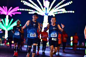 BIB: 42185, 41003
                            <button type="button" onclick="openModal(18115183)" class="btn btn-primary btn-sm float-right btn-popup" data-toggle="modal" data-target=".modal-high-quality">
                        <i class="fas fa-shopping-cart"></i> Add to Cart
                    </button>
                                            <button type="button" onclick="isThisMe(18115183, true)" class="btn btn-success btn-sm float-right btn-popup btn-isme hidden" data-toggle="tooltip" data-placement="bottom" title="นี่คือรูปของคุณใช่ไหม คลิกที่นี่เพื่อเอาเข้าอัลบั้ม">
                        <i class="fas fa-plus"></i> Add to album
                    </button>
                    <button type="button" onclick="isThisMe(18115183, false)" class="btn btn-warning btn-sm float-right btn-popup btn-isnotme hidden">
                        <i class="fas fa-ban"></i> Remove from album
                    </button>