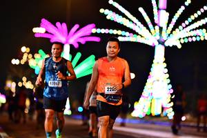 BIB: 43067, 220
                            <button type="button" onclick="openModal(18115828)" class="btn btn-primary btn-sm float-right btn-popup" data-toggle="modal" data-target=".modal-high-quality">
                        <i class="fas fa-shopping-cart"></i> Add to Cart
                    </button>
                                            <button type="button" onclick="isThisMe(18115828, true)" class="btn btn-success btn-sm float-right btn-popup btn-isme hidden" data-toggle="tooltip" data-placement="bottom" title="นี่คือรูปของคุณใช่ไหม คลิกที่นี่เพื่อเอาเข้าอัลบั้ม">
                        <i class="fas fa-plus"></i> Add to album
                    </button>
                    <button type="button" onclick="isThisMe(18115828, false)" class="btn btn-warning btn-sm float-right btn-popup btn-isnotme hidden">
                        <i class="fas fa-ban"></i> Remove from album
                    </button>